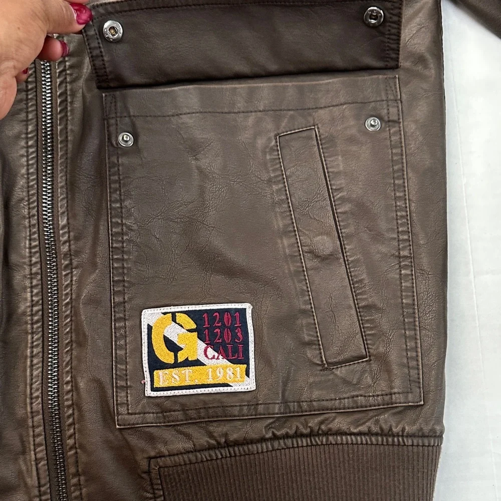 GUESS Men's Dark Brown Bomber Jacket - Picture 5 of 16